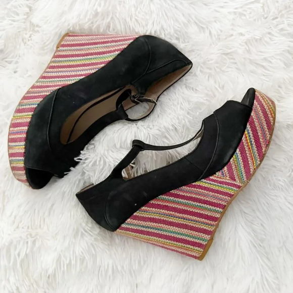 WITTNER | Multi Color Black Rainbow T-Strap Peep Toe Wedge Heels | Size 9, 40 - Picture 2 of 9